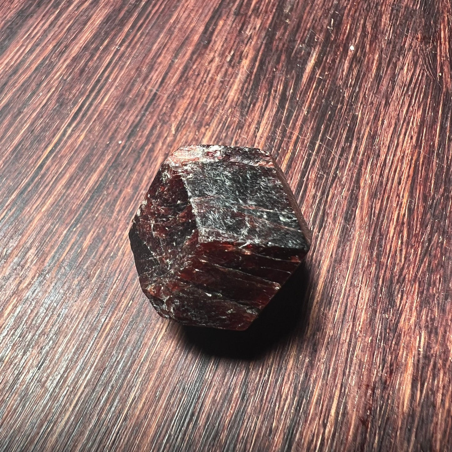 Red Garnet XTL on a table