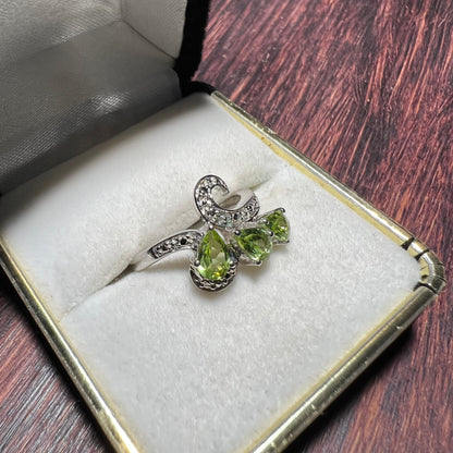 Sterling Silver Peridot Ring - Size 7