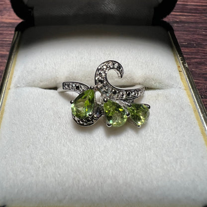 Sterling Silver Peridot Ring - Size 7