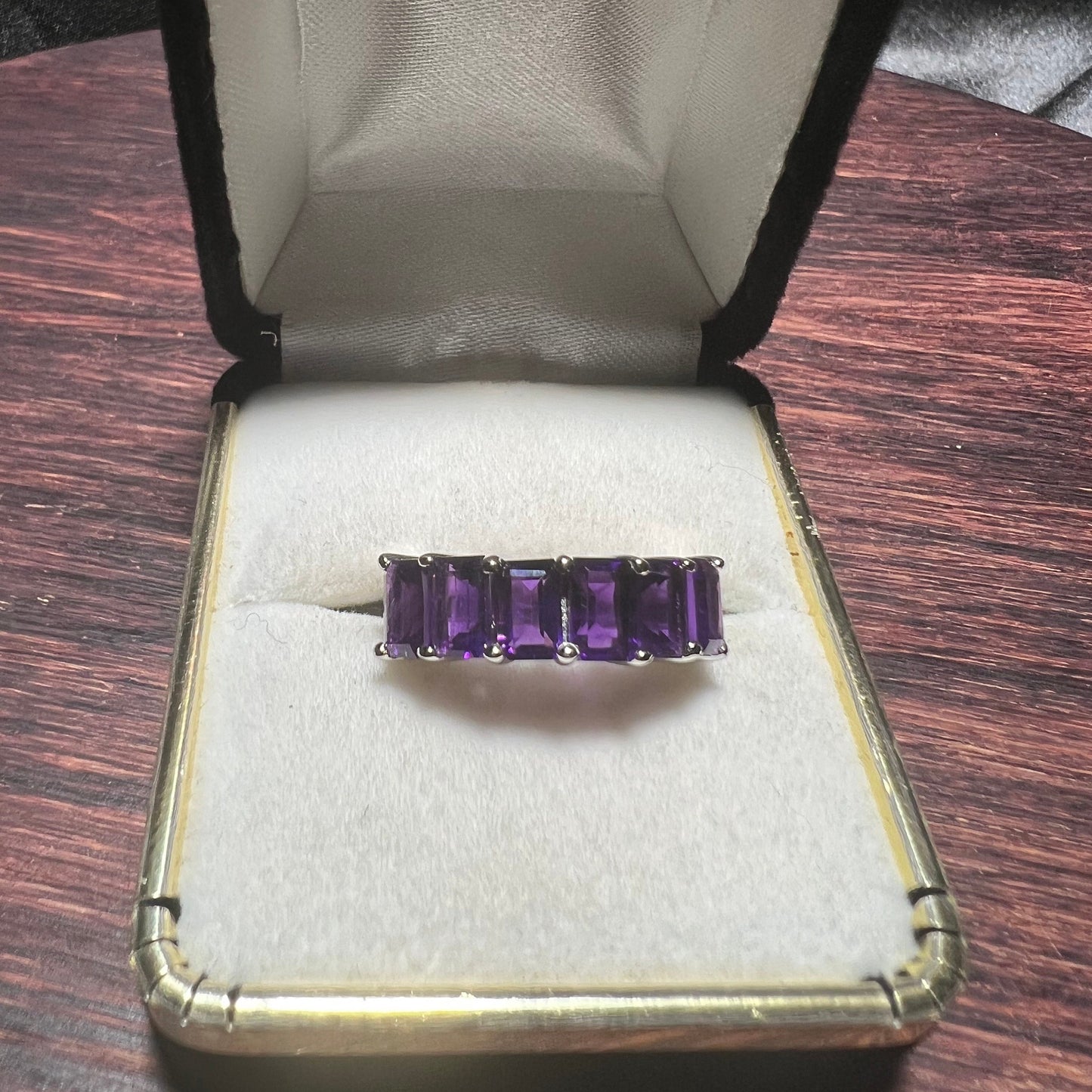 Sterling Silver Amethyst Ring Size - 6